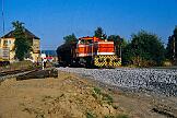 1986-27-001 Arnsberg Hüsten West In Hüsten wird eine Umgehungsstraße gebaut. In dem Zusammenhang wird die Strecke der RLG neu trassiert, 2 Bahnübergänge fallen weg. D66 der RLG mit einem...