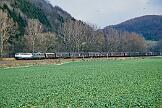 1988-57-013 Meschede Wennemen 218 139 mit 140 171 bei Meschede, Umleiter Richtung Schwerte.