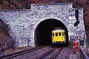 1990-78-076 Arnsberg Messarbeiten am Schlossbergtunnel in Arnsberg.
