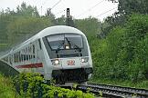 2020-05-01-041 Bochum Langendreer Dieser IC hat den Tunnel in Langendreer verlassen und rollt Richtung Dortmund-Somborn.
