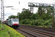 2024-07-17-004 Seelze Dedensen-Gümmer In unmittelbarer Nähe zum Rangierbahnhof Seelze liegt der Haltepunkt Dedensen-Gümmer der S-Bahn-Linie Hannover-Minden. Hier hat man keine Ruhe, auf 4 Gleisen...