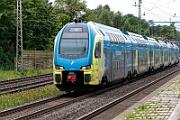 2024-07-17-013 Seelze Dedensen-Gümmer In unmittelbarer Nähe zum Rangierbahnhof Seelze liegt der Haltepunkt Dedensen-Gümmer der S-Bahn-Linie Hannover-Minden. Hier hat man keine Ruhe, auf 4 Gleisen...