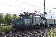 2024-09-14-007 Dortmund Hafen Am 14.9.2024 fahren die Hammer Eisenbahnfreunde mit 194 158 und 212 079 nach Cochem. Der Zug hat gerade den Dortmunder Hbf verlassen und rollt Richtung...