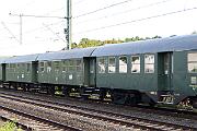 2024-09-14-014 Dortmund Hafen Am 14.9.2024 fahren die Hammer Eisenbahnfreunde mit 194 158 und 212 079 nach Cochem. Der Zug hat gerade den Dortmunder Hbf verlassen und rollt Richtung...
