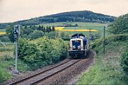 1987-38-023 Ewersbach 1987 wird der Personenverkehr auf der Strecke Dillenburg - Ewersbach eingestellt. 213 340 ist an diesem Tag unterwegs.