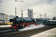 1987-39-027 Düsseldorf Hbf 41 360 macht mehrere Sonderfahrten von Düsseldorf über Solingen, Remscheid, Wuppertal und zurück.
