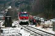2001-013640 Brilon Wald Die Feuerwehr Brilon hat ein HLF 20/16 Schiene bekommen und übt damit am Elleringhauser Tunnel und im Bahnhof Brilon-Wald