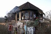 2011-114797 Dortmund Hafen Brand in einem ehemaligen Stellwerk am alten Dortmunder Rangierbahnhof.