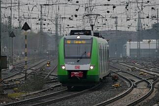 2019-03-01-005 Dortmund Hbf 422 040