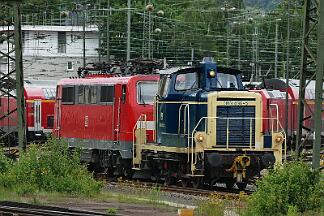 2019-05-31-050 Aachen Hbf 363 036 schubbst 111 158 durch die Gegend.