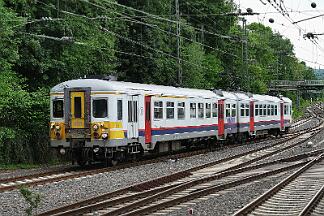 2019-05-31-104 Aachen Hbf Triebwagen mit der Nummer 659 nach Spa