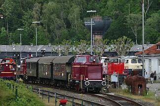2019-06-08-014 Bochum Dahlhausen Museumsfest in Dahlhausen: V65 001, 215 082 und Railflex 3