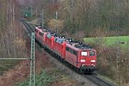 2022-01-18-035 Bochum Abzweig Stockumer Straße Lz, bestehend aus 151 002 (vorne), 151 155 (2. Lok), 185 153 (3.Lok), 152 157 (4.Lok), 151 086 (Zugschluss)