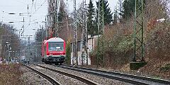 2022-02-20-015 Herne Süd 112 024 mit Ersatzzug auf der Glückauf-Bahn