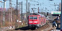 2022-02-27-054 Bochum Ehrenfeld 111 191 und 111 194 als Ersatzzug