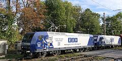 2022-10-12-181 Ratingen Lintorf 145 011 (vorne) und 145 030 (hinten)