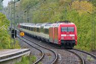 2024-04-26-028 Dortmund Huckarde EC 9, umgeleitet über Huckarde, mit 101 064 (vorne) und 101 095 (hinten). An vorletzter Stelle hängt eine unbekannte 101,