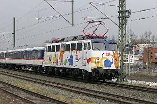 2025-02-11-005 Dortmund Hafen 110 469 mit TRI-Ersatzzug als RE 11