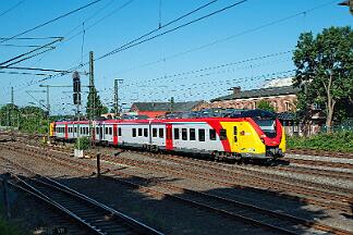 2025-06-30-006 Dortmund Marten Süd 1440 152 nach Siegen
