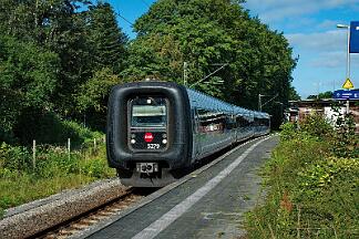 2025-08-16-015 Flensburg DSB 5279, EC nach Kopenhagen.