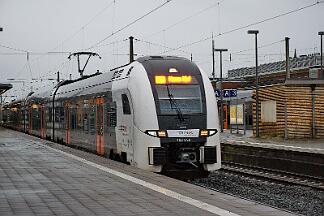 2025-11-28-014 Bochum Hbf 462 058