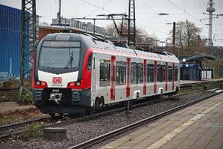 2025-11-28-061 Bochum Hbf 3427 010