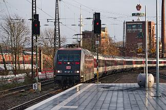 2025-12-05-014 Bochum Hbf 101 127 mit EC 9