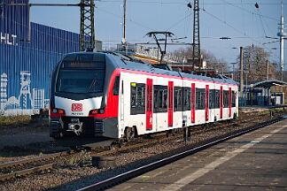 2025-12-05-050 Bochum Hbf 3427 010