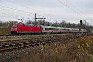 2025-12-14-010 Dortmund Somborn 101 138 schiebt IC 2155 nach Gotha.