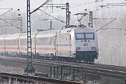 101 057 - 2025-01-19-026 Dortmund Somborn 101 057 schiebt Leergarnitur für IC 2157 nach Köln