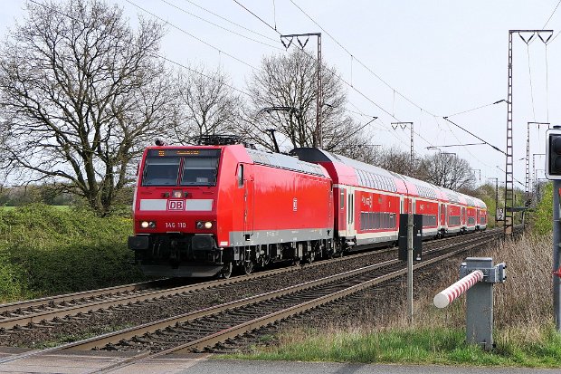 146 110