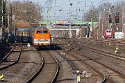 218 402 - 2025-03-08-008 Dortmund Mengede Sonderzug mit 218 137 nach Winterberg.