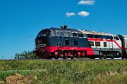 218 497 - 2025-08-18-057 Emmelsbüll Lehnshallig 218 497 mit IC 2214 nach Westerland.