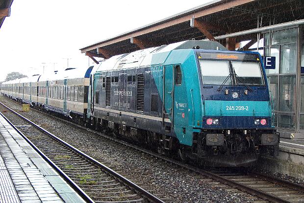 245 209