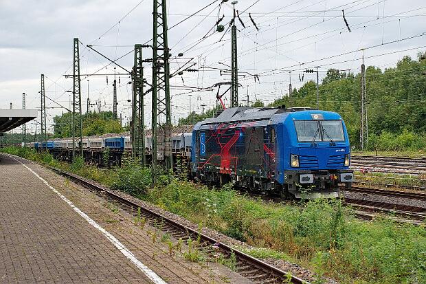 248 029