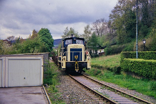 261 224