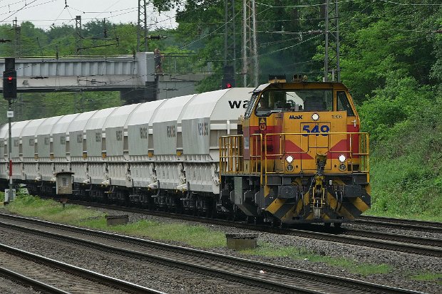 275 116