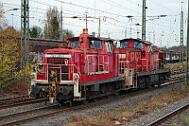 294 671 - 2025-11-13-010 Bochum Langendreer 294 671 zieht 363 235 Richtung Dortmund