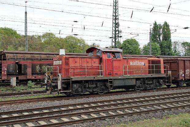 294 791