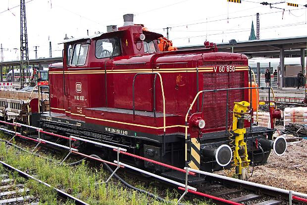 364 850
