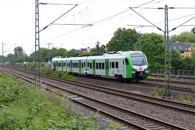 3427 015