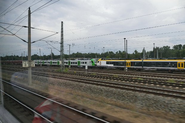 3429 000