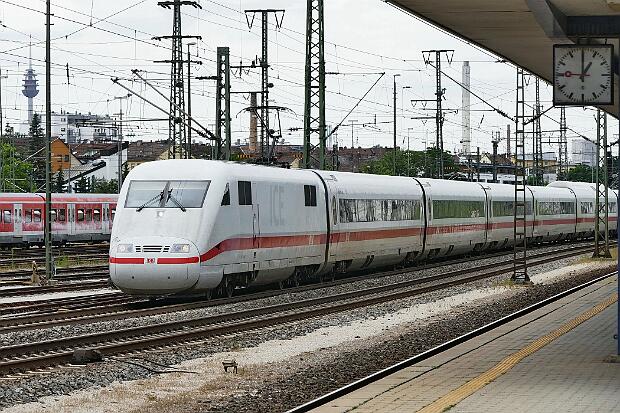 401 013