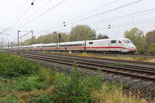 401 017