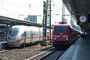 403 058 - 2025-06-17-089 Dortmund Hbf 403 058 als ICE 1223, 101 101 mit IC 2013