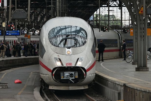 403 007