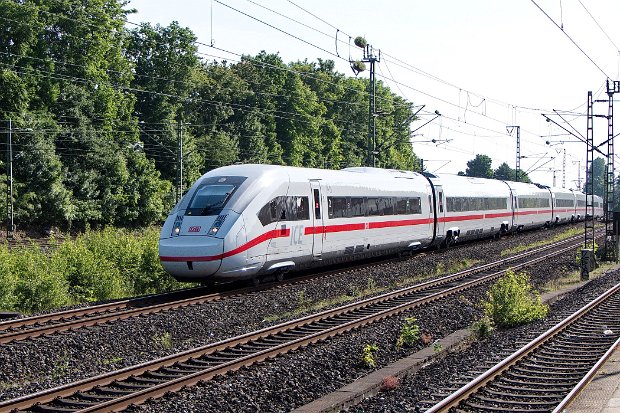 412 008