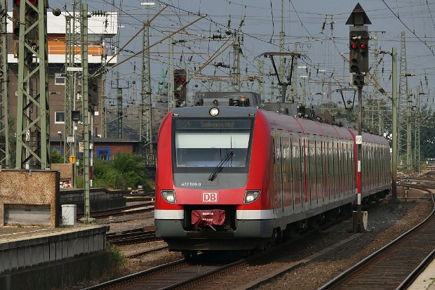 422 009