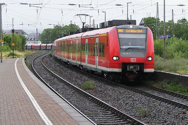 425 091