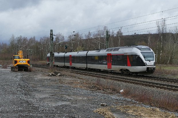 427 103